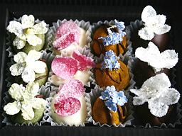Bluhendes Konfekt Flower Chocolates