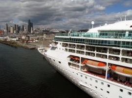 Cruise ship nearing Seattle
