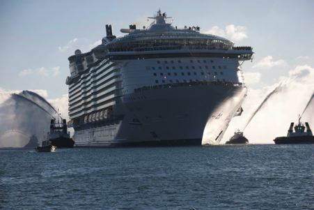 Oasis of the Seas - photo by Wil Shriner