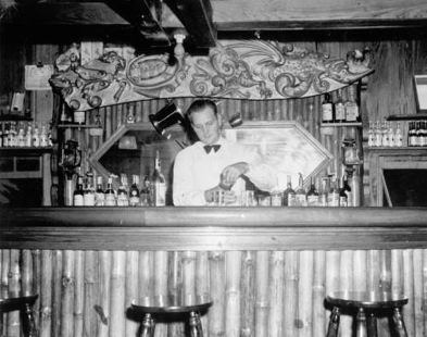 Early Photo of Cap’s Place Bar