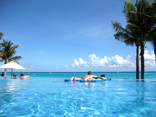 Infinity pool at Cancun’s Royal Hideaway