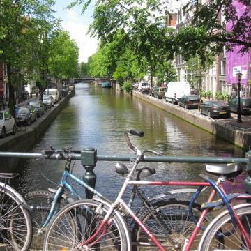 Amsterdam Canals & Bikes - photo by David Latt