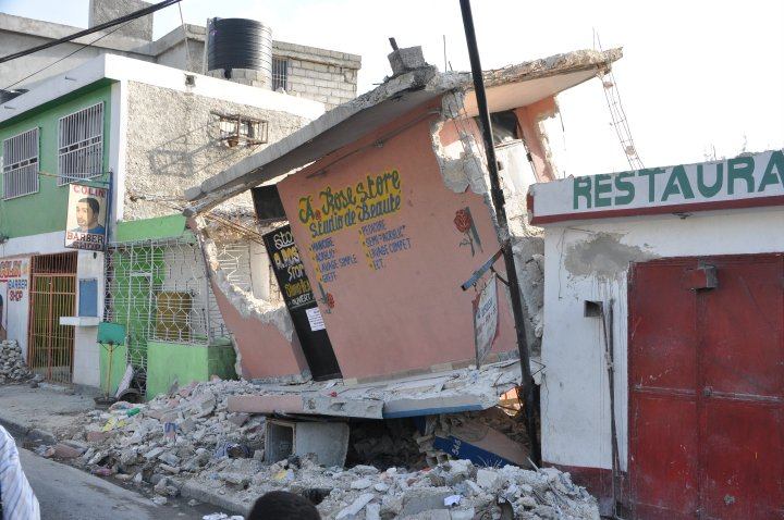 More quake damage in Haiti - photo by Cora Maglaya