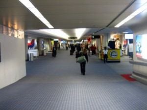 Inside_terminal_at_LaGuardia_Airport_-_20070208