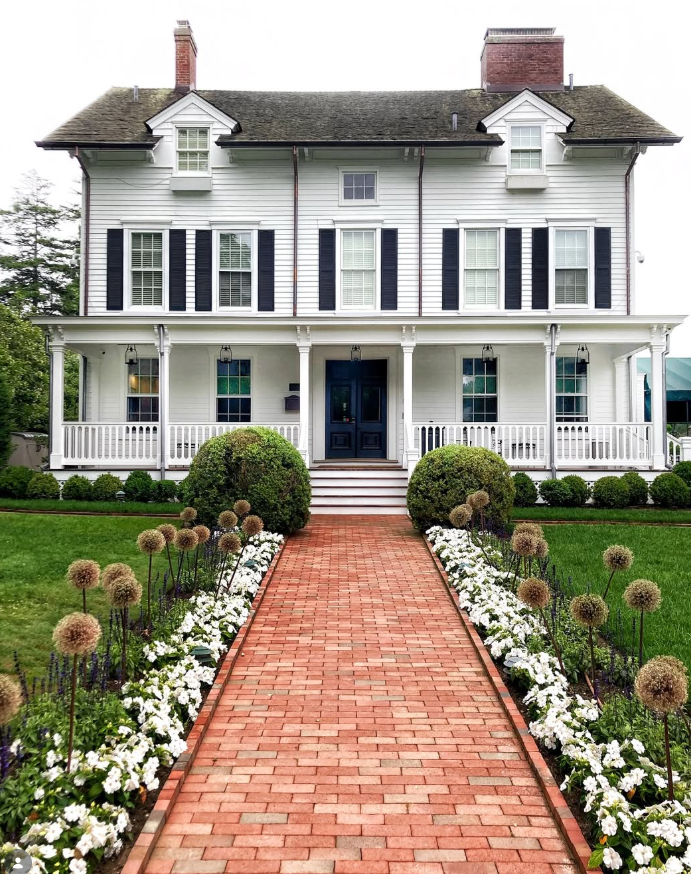 Peter Greenberg Worldwide - The Hedges Inn East Hampton - August 8, 2026 - Peter Greenberg Travel Detective